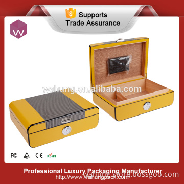 Perfect design Luxury Yellow Wooden Cigar Box with humidifier
